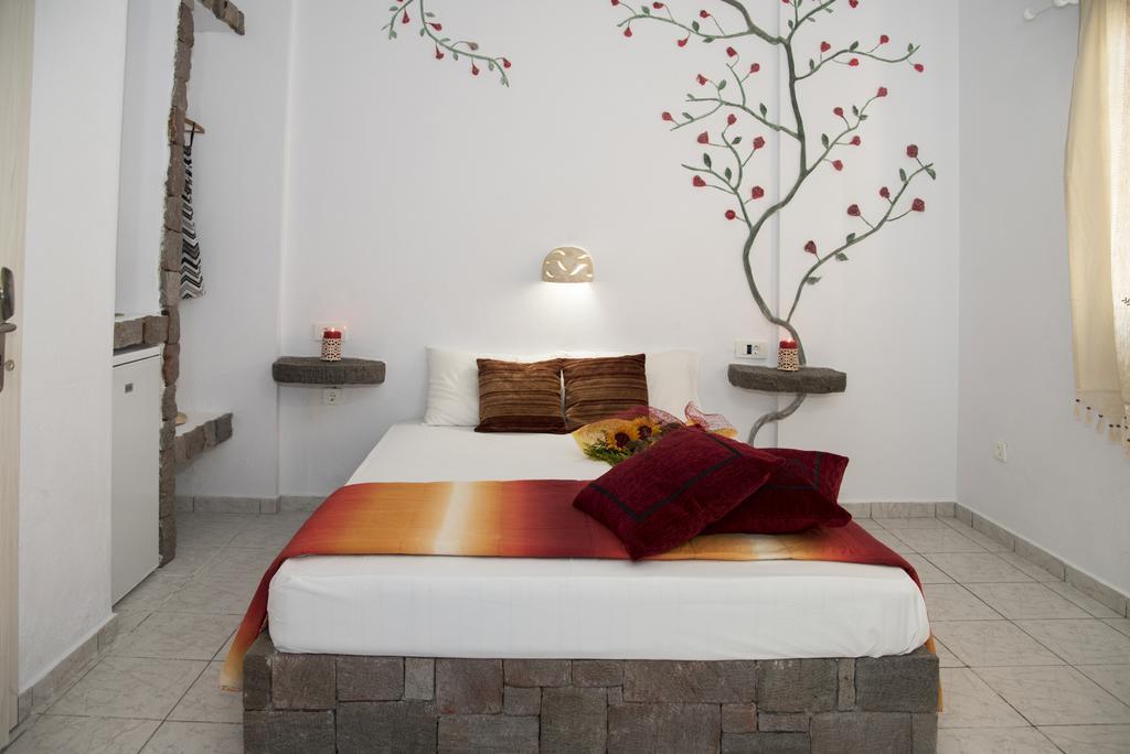 Bella Vista Hotel Adamantas  Bagian luar foto
