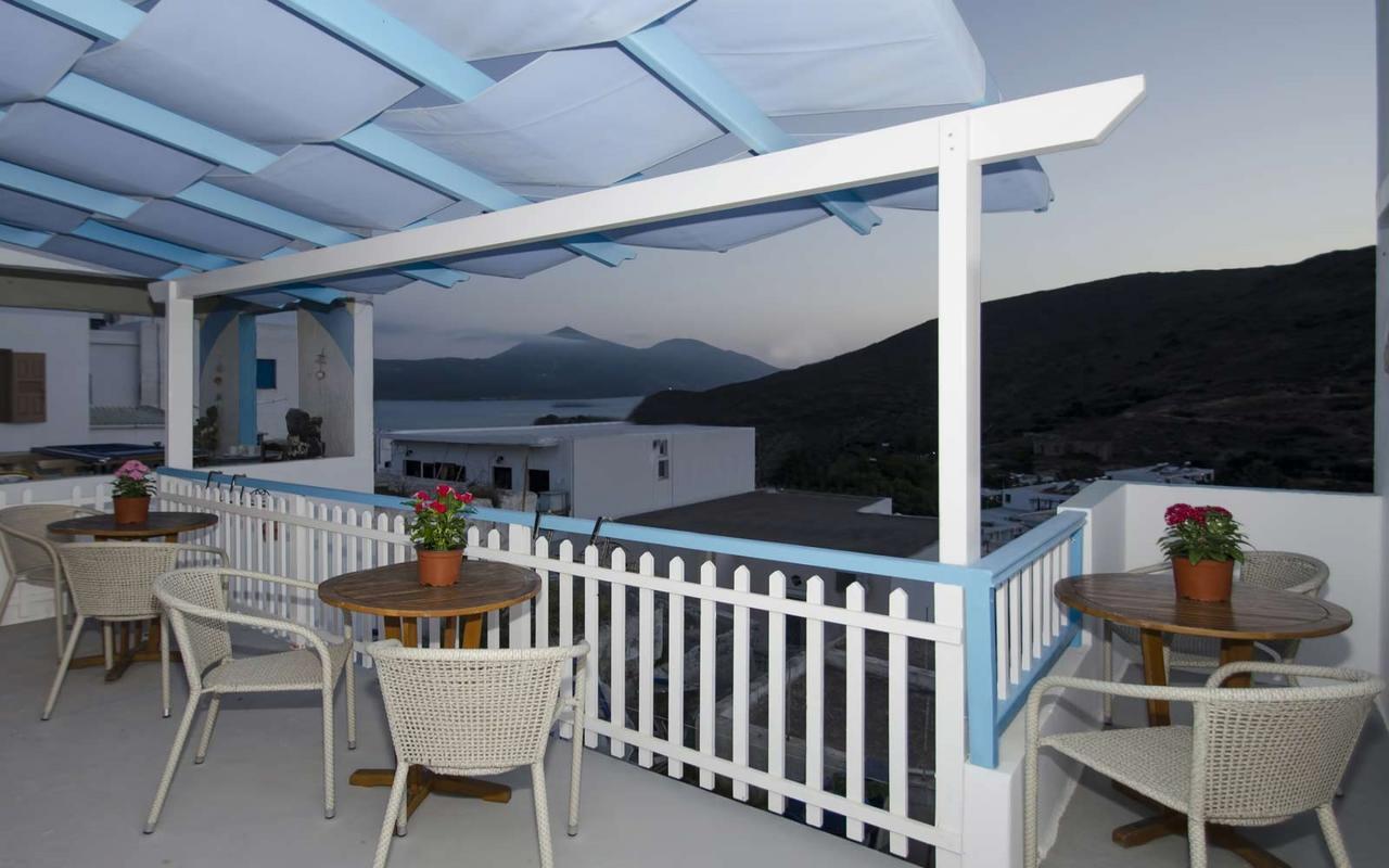Bella Vista Hotel Adamantas  Bagian luar foto