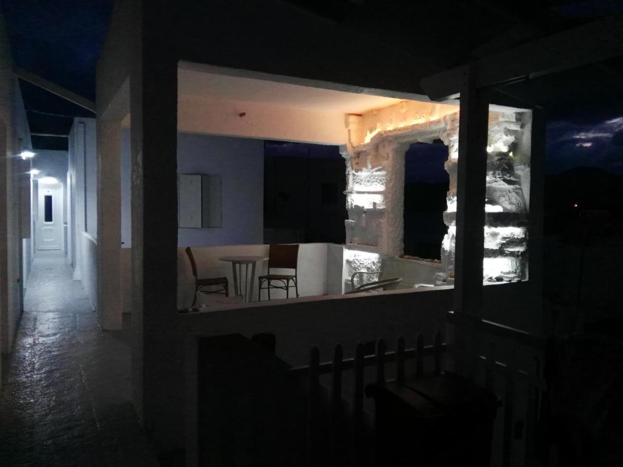 Bella Vista Hotel Adamantas  Bagian luar foto