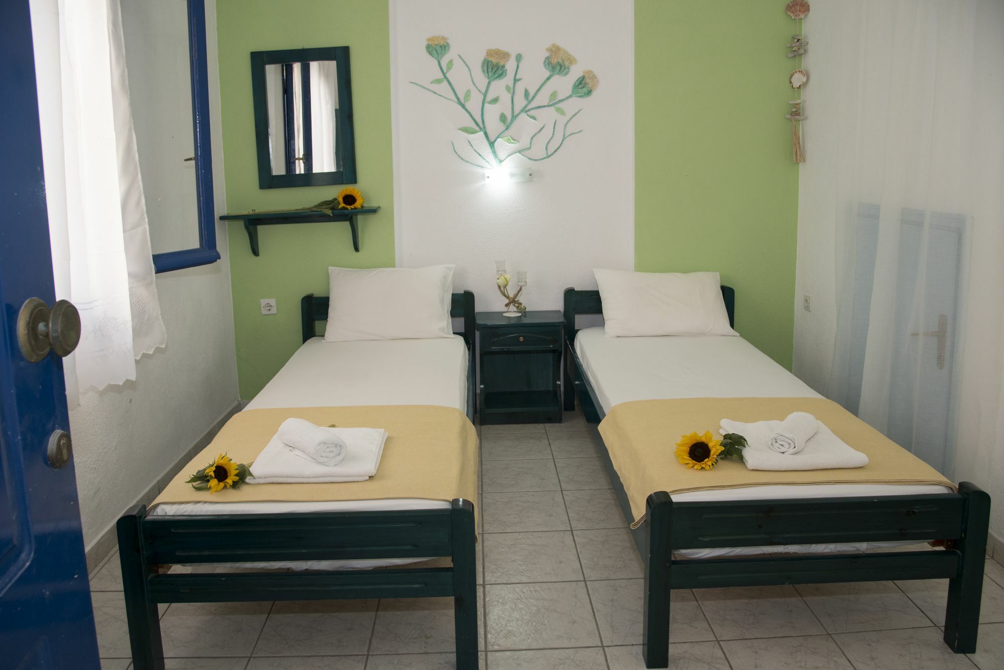Bella Vista Hotel Adamantas  Bagian luar foto
